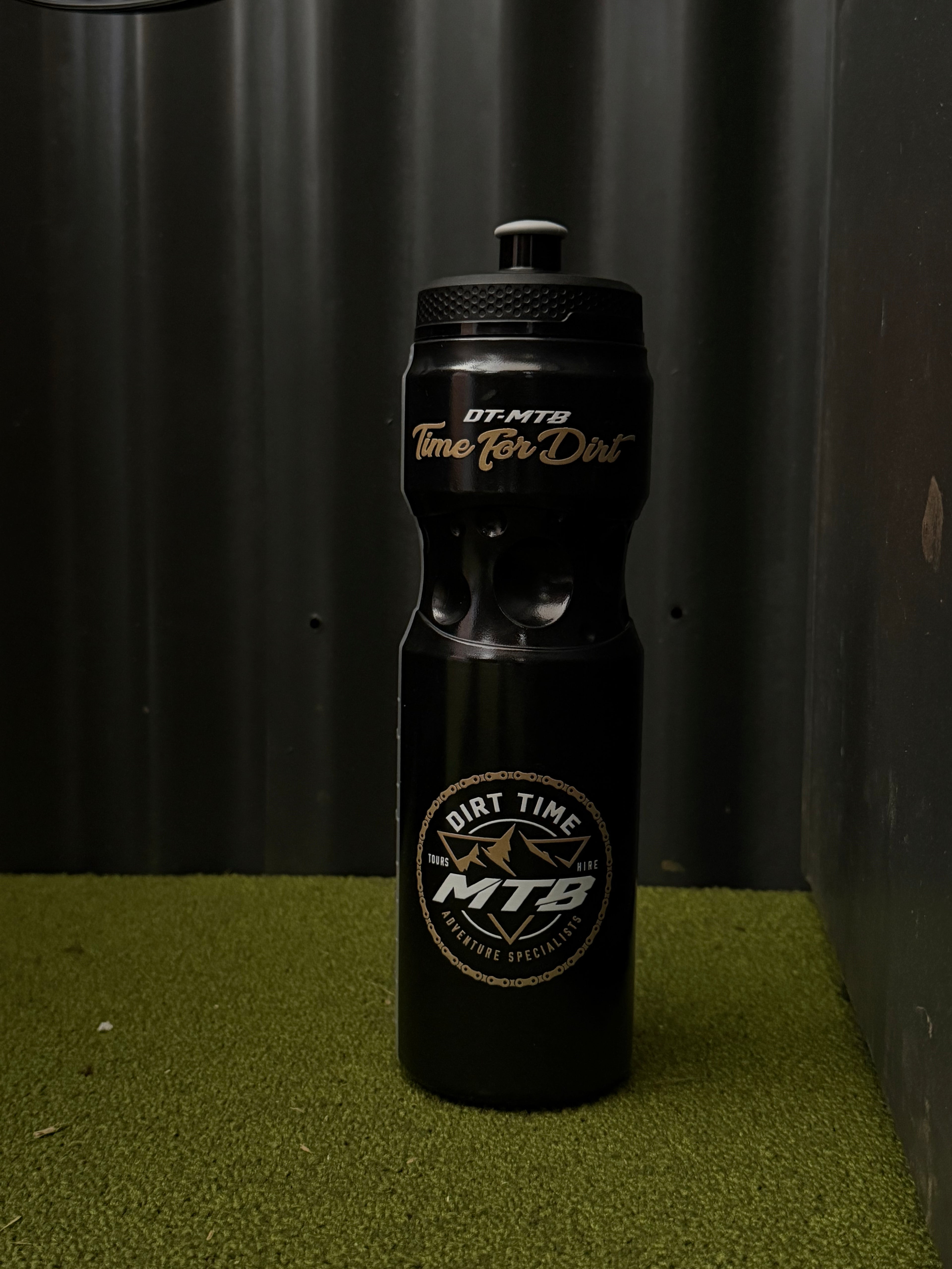 DIRT TIME drink bottle pba free